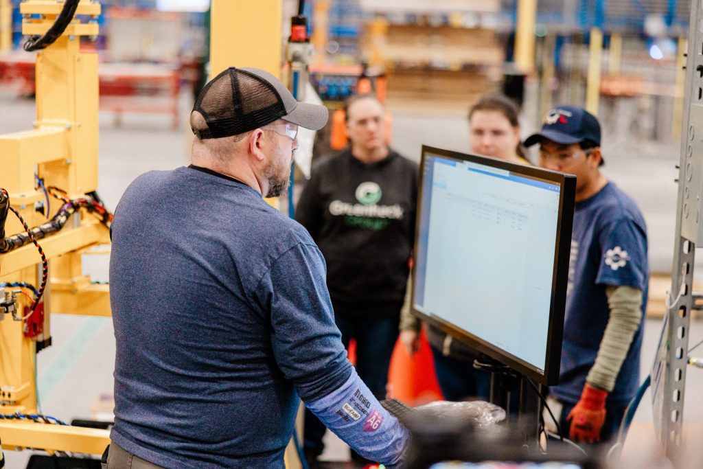 Cultivating Confidence: MES Helps Teams Work Smarter